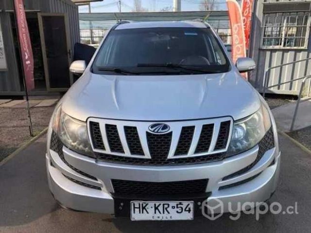 Mahindra xuv 500 2016 dull cuero turbo diesel