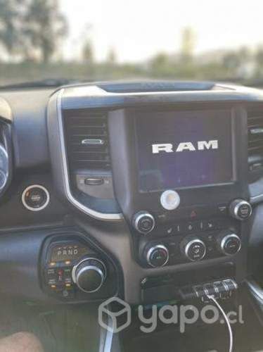 Camioneta Ram modelo big horn impecable