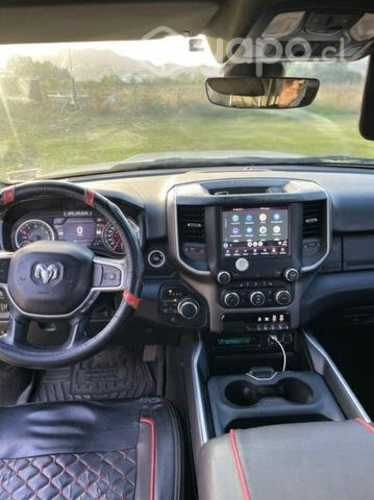 Camioneta Ram modelo big horn impecable