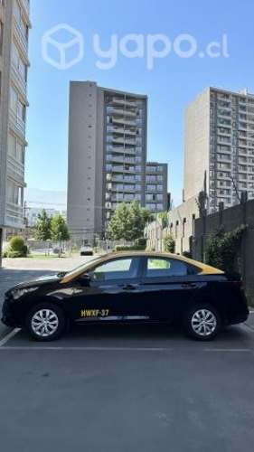 Taxi básico hyundai accent 2022 con derechos