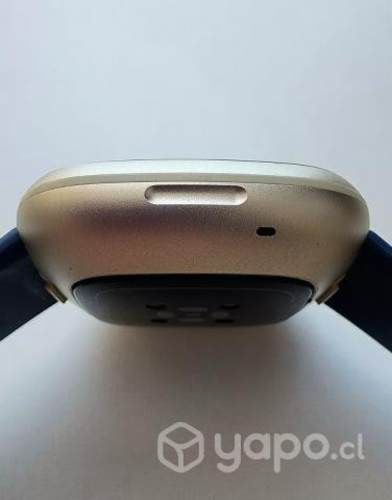 Smartwatch Fitbit Versa 3 Color Oro