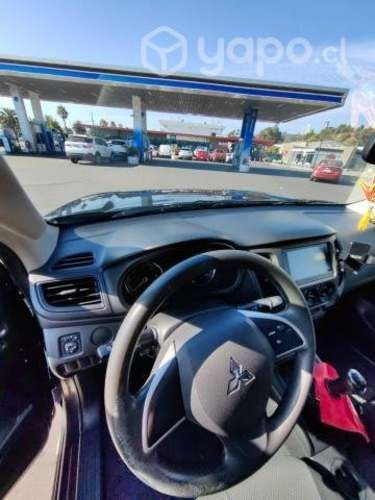 Mitsubishi l200 2021