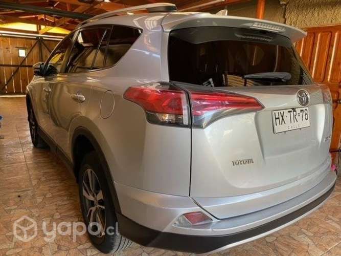 TOYOTA RAV4 2016 super lujo