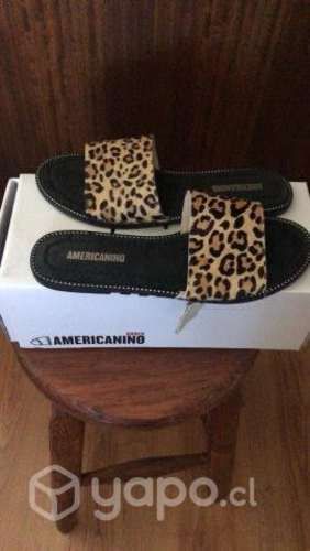 Sandalias Americanino, cuero. Nuevas