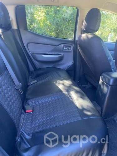 Mitsubishi l200 dakar top de linea 2017