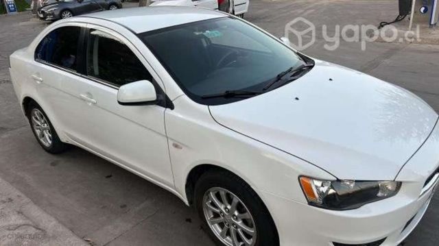 Mitsubishi lancer 2014