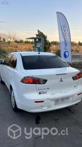 Mitsubishi lancer 2014