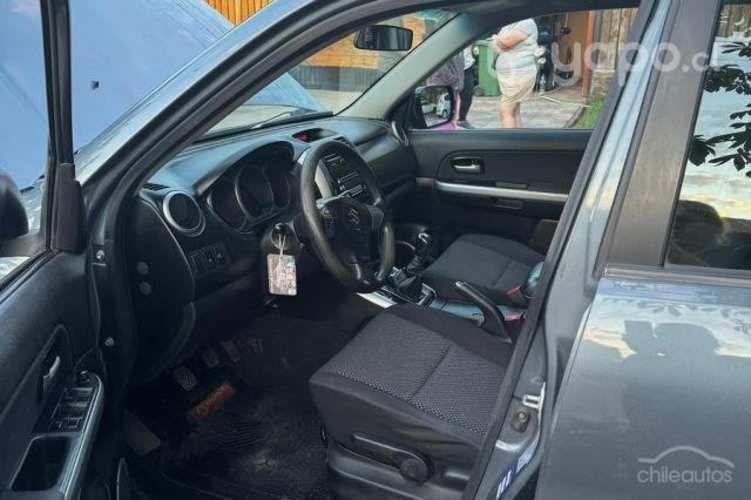 2008 Suzuki Grand nomade