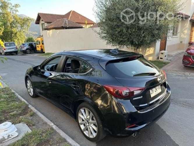 Mazda 3 2018 gt 2.5