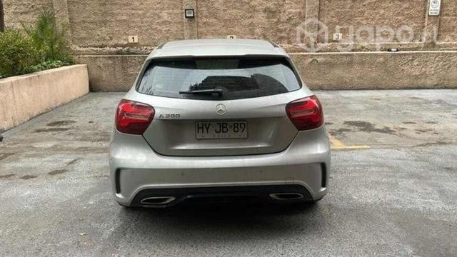 Mercedes Benz A200