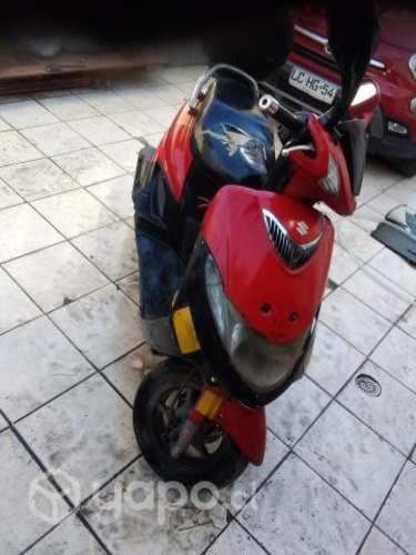 Moto scotter suzuki an-125cc