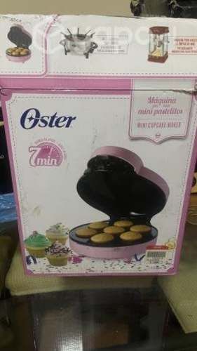 Maquina mini cupcake oster