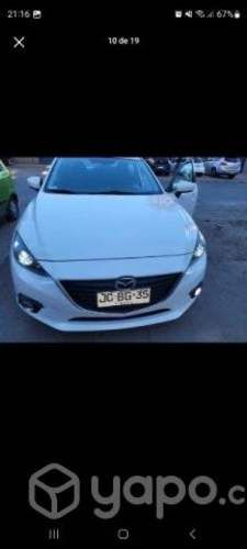 Se vende mazda 3 sedan
