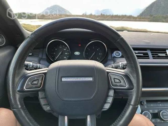 Land rover evoque 2016