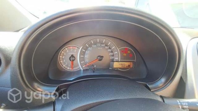 Se vende Nissan March 2018 impecable