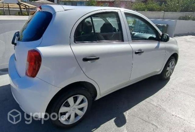 Se vende Nissan March 2018 impecable