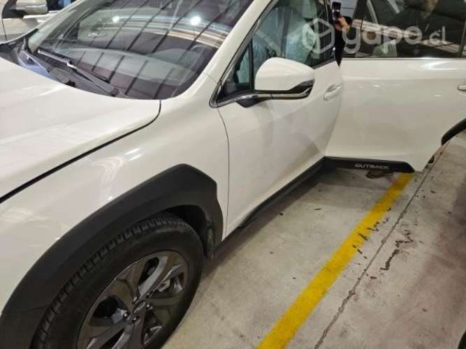 Subatu Outback CVT 2.5 Dynamic 2022 único dueño