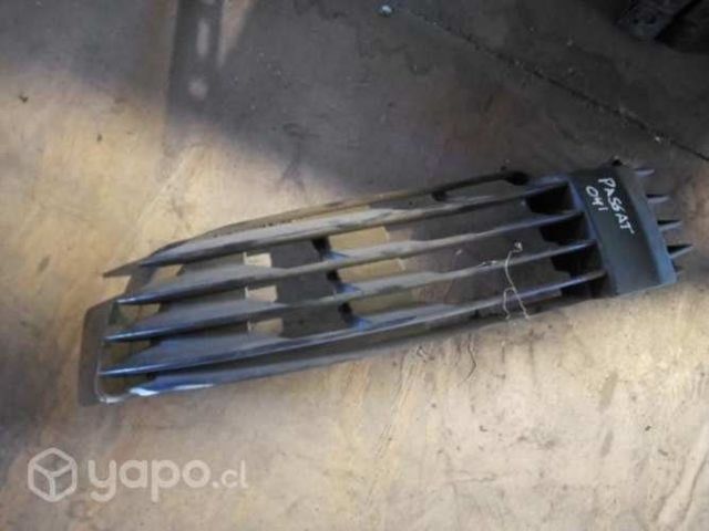 Volkswagen passat tapa neblinero original 2004 env