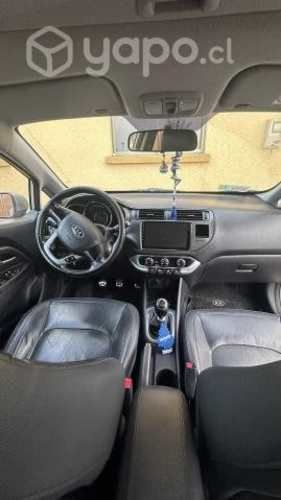 Vendo excelente rio 5 EX sport 1.4