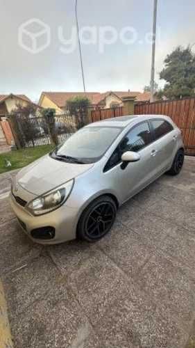 Vendo excelente rio 5 EX sport 1.4