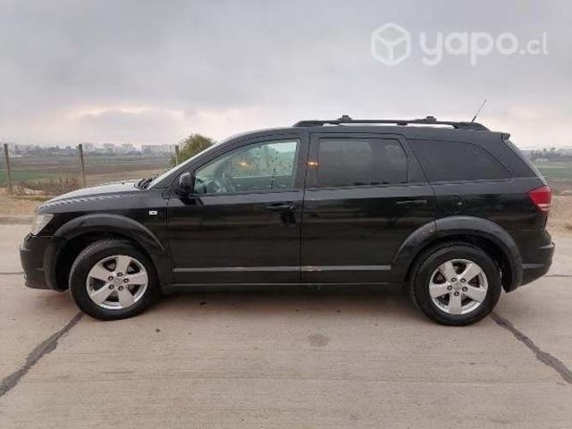 Dodge Journey sxt PAPELES AL DÍA HASTA EL 2025