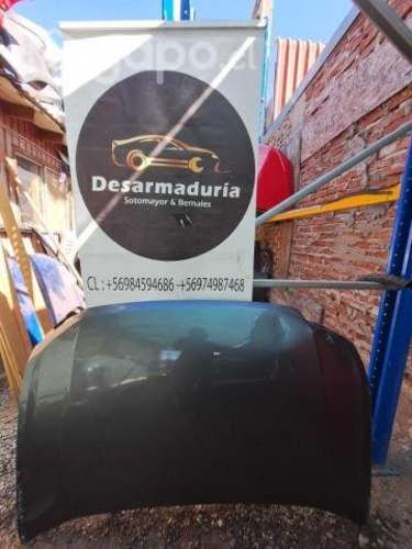 Capot Tcross gris 2.1