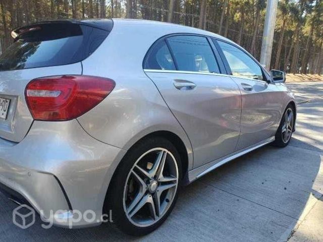 Mercedes benz a200 2015