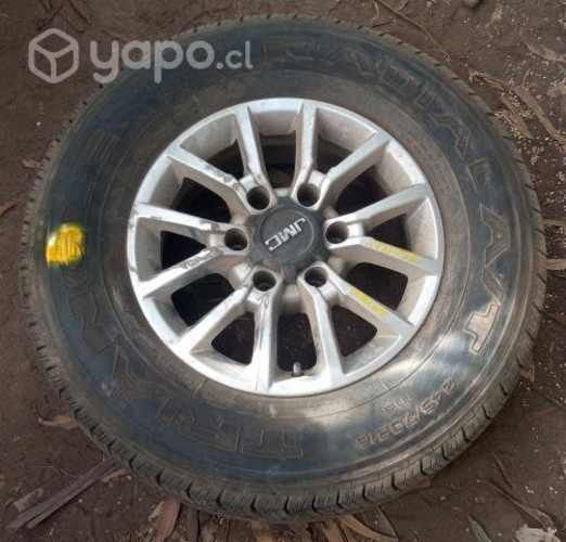 Llanta Aluminio Detalle Con Neumático JMC Vigus Wo