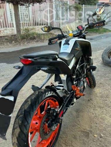 KTM Duke 200 2021