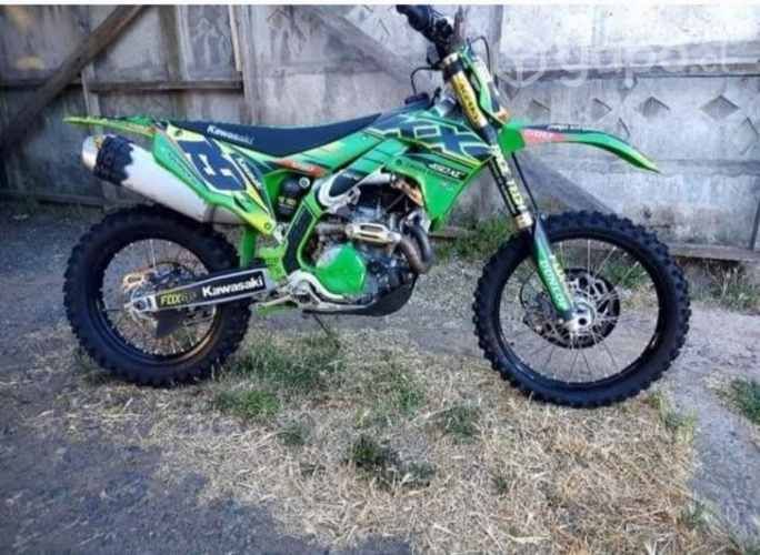 Moto kawasaki kx 450xc