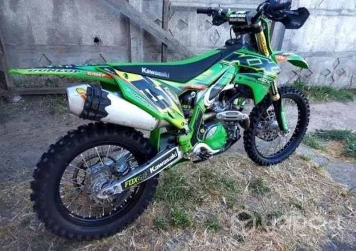 Moto kawasaki kx 450xc