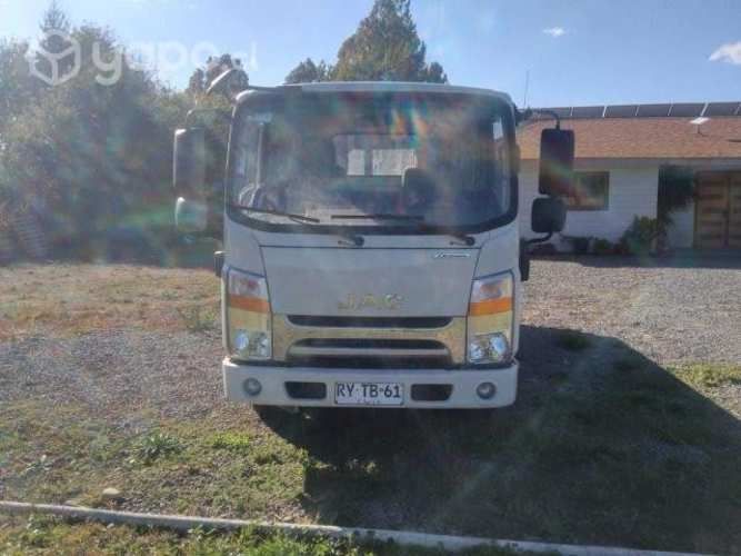 Camion jac hurban 1040