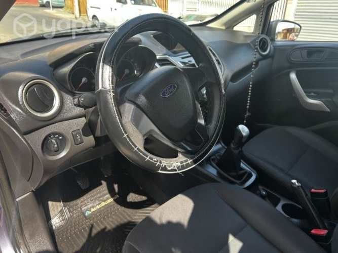 Ford fiesta 2012