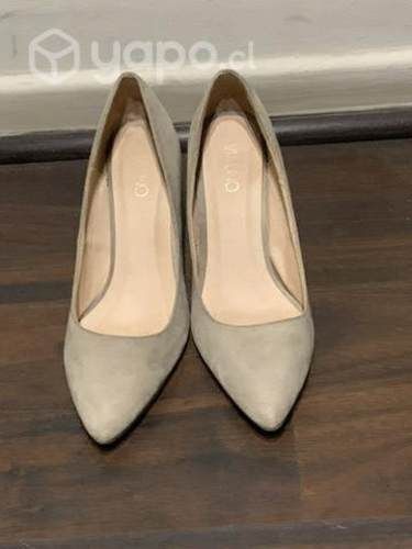 Zapatos tacón vía uno