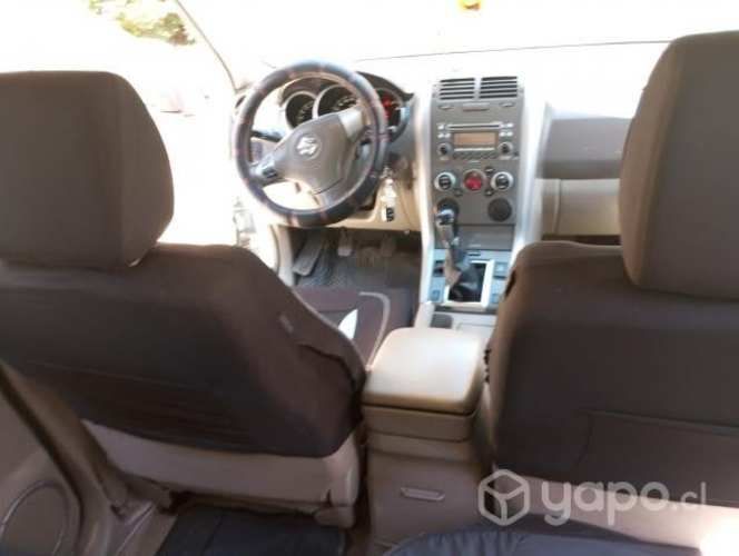 Vendo camioneta Suzuki Gran Nomade año 2010