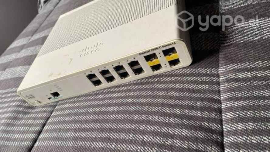 Switch Cisco WS-C2960C-8TC-S