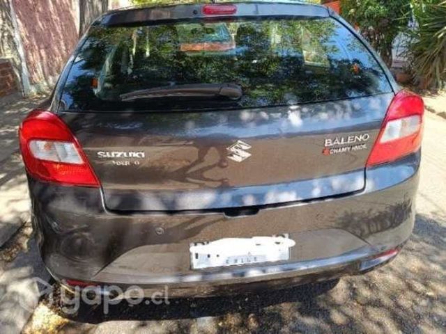 Se vende Suzuki baleno año 2021