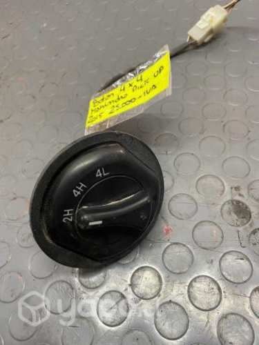 Boton 4x4 Mahindra pick up 2015