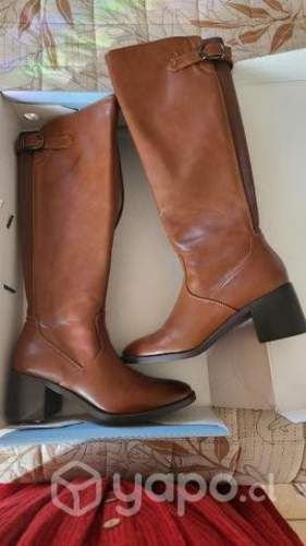 Botas camel talla 40