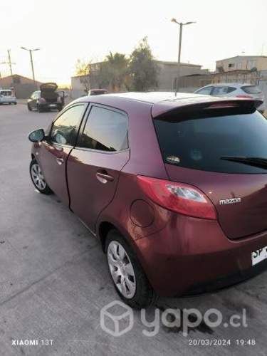 Mazda demio 2012