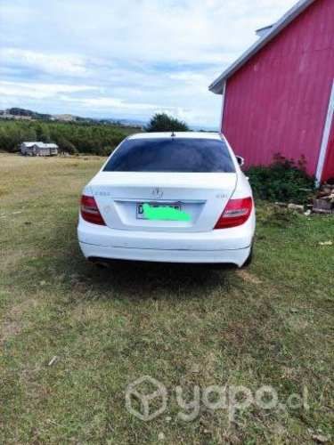 Mercedes benz c220 2013