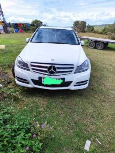 Mercedes benz c220 2013