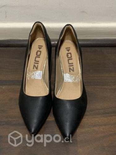 Zapatos negros formales marca quiz