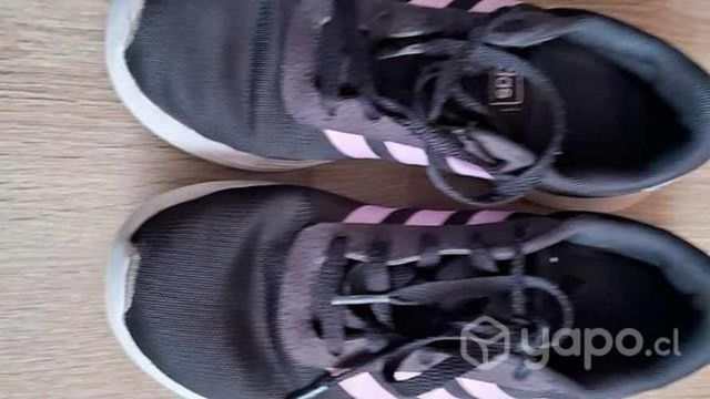 Zapatillas de mujer marca Adidas número 38