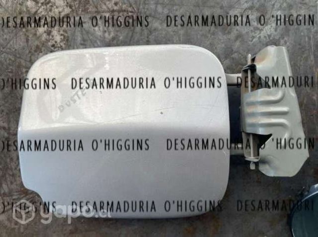 Tapa combustible exterior Renault Duster 2018