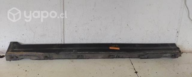 Moldura Exterior Zocalo Der (LRF184) Rover Freelan