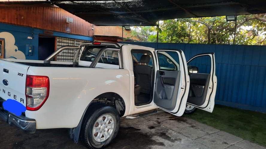 Ford Ranger XLT 3.2 2017 4x2  Full Equipo