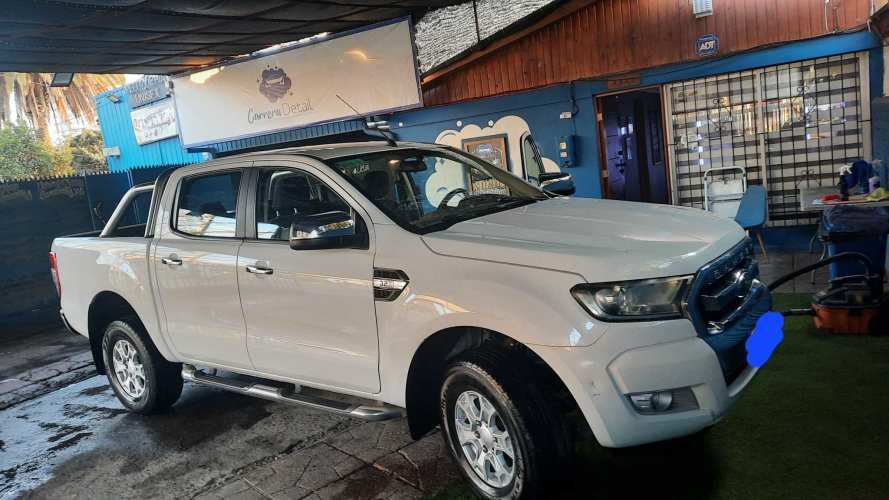 Ford Ranger XLT 3.2 2017 4x2  Full Equipo