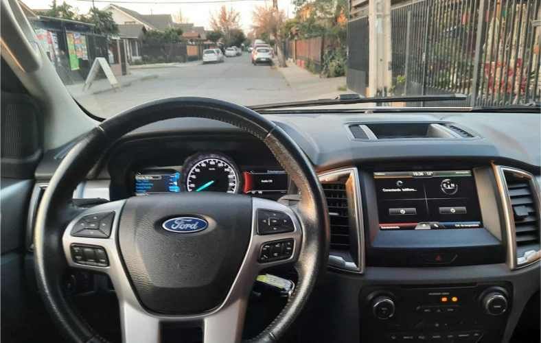 Ford Ranger XLT 3.2 2017 4x2  Full Equipo