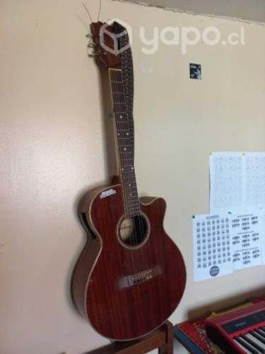 Guitarra ElectroAcustica Azalea
